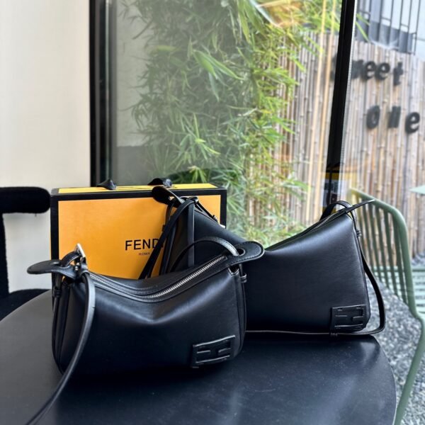 Simply Fendi Medium,Black leather bag