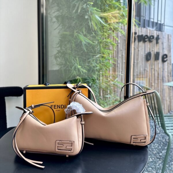 Simply Fendi Mini,Beige leather mini-bag