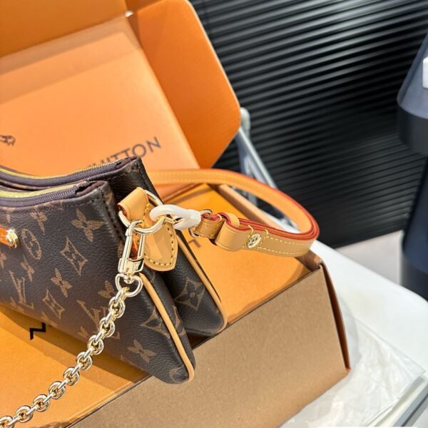 Liv Pochette