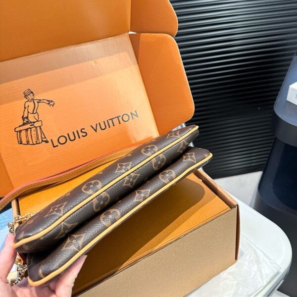 Liv Pochette