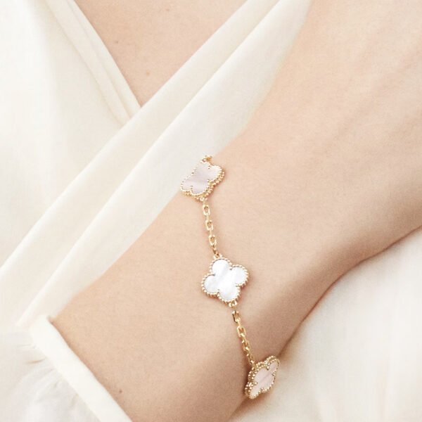 Vintage Alhambra bracelet, 5 motifs,Mother-of-pearl
